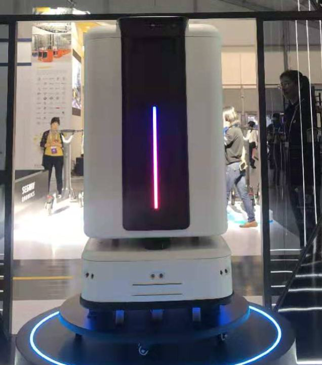 Robô Móvel Automatizado de Higienização